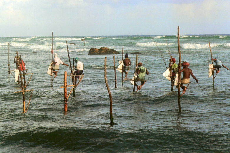 Sri Lanka | Stelzenfischer im Meer